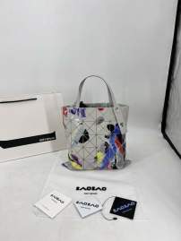 Picture of Issey Miyake Handbags _SKUfw141327387fw